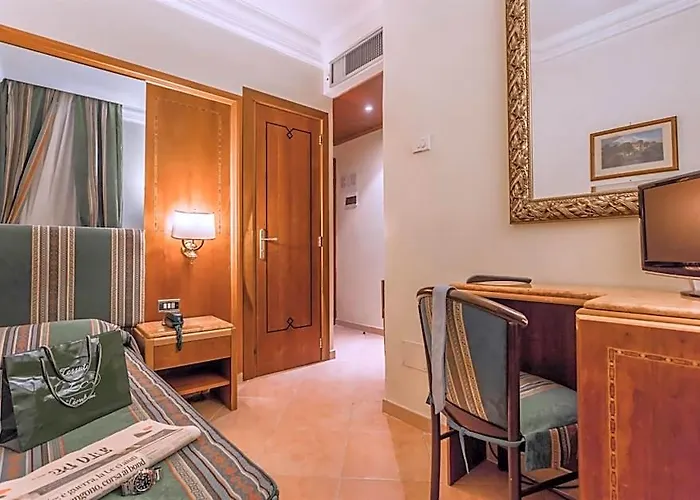 Hotel Raeli Floridia 3*